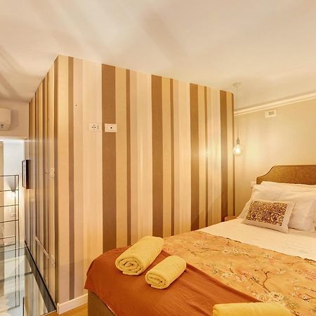 Appartamento Dezza Loft Milano Esterno foto